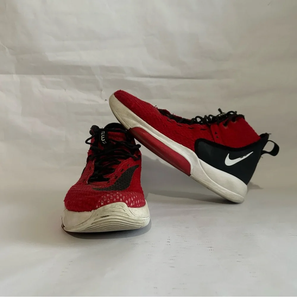 Nike Zoom Rize Men’s Red Athletic Shoes